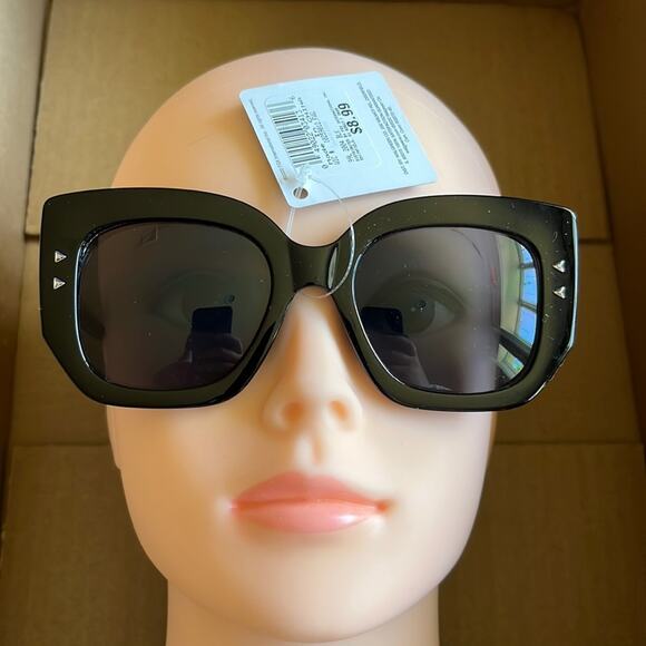 Square Frame Sunglasses Black 100% UVA UVB Protection - Picture 1 of 10